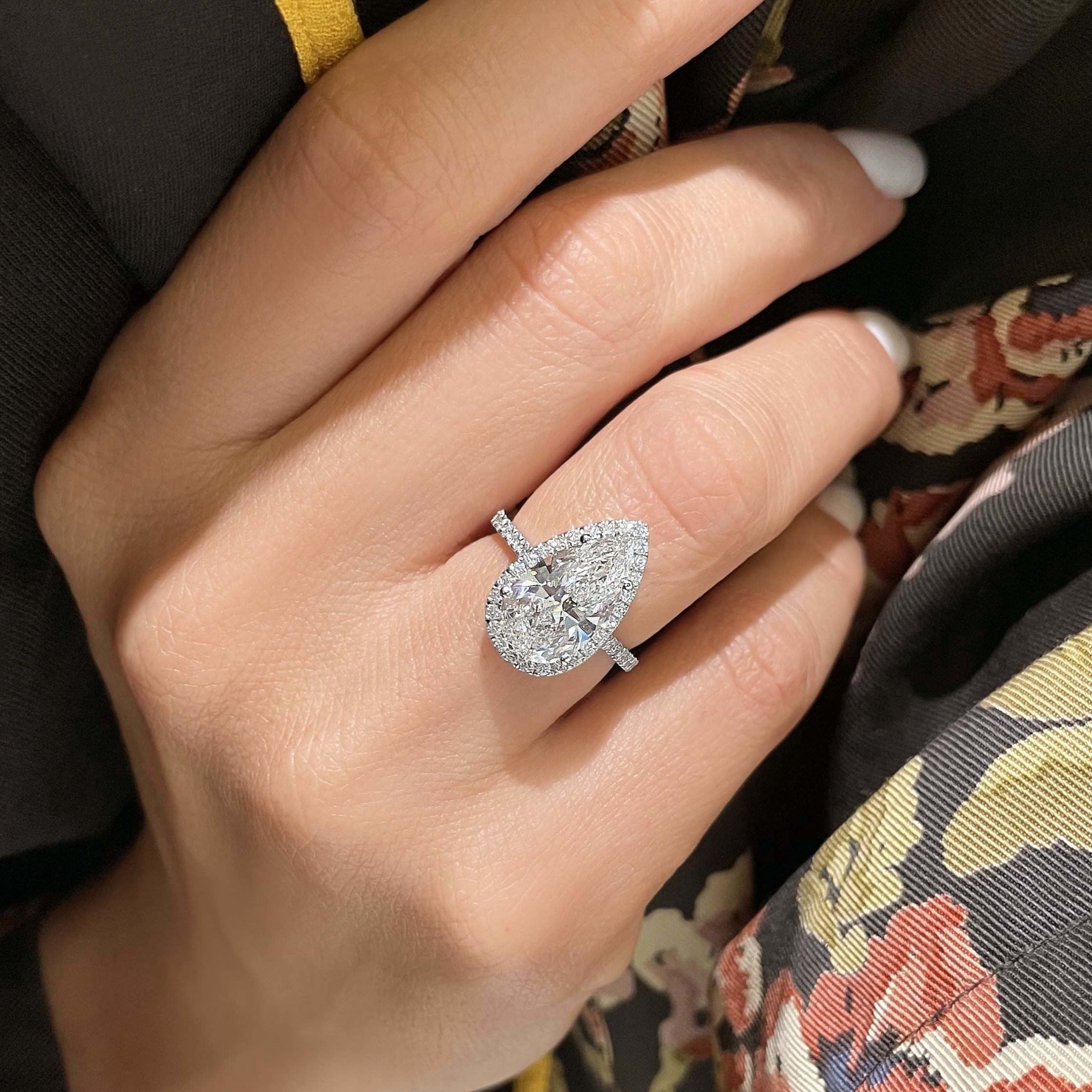 Neil Lane Cushion-cut Diamond Engagement Ring 2-1/3 carats tw 14K Gold | Kay